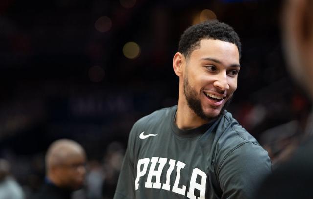 沙巴体育-西蒙斯肥皂剧仍在继续 新赛季留队可能性增大？